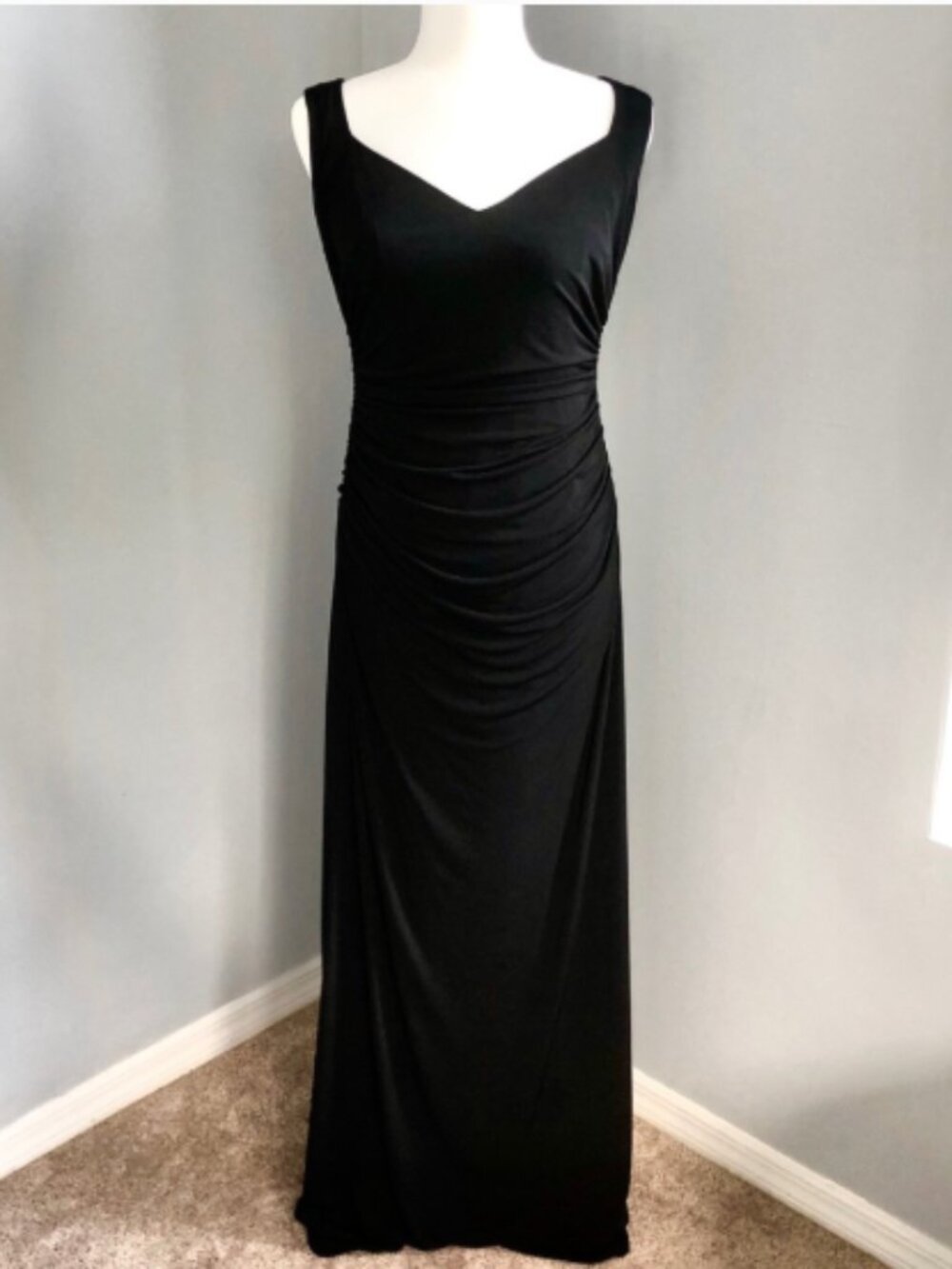 Laundry by Shelli Segal  Evening Gown 2PETITE